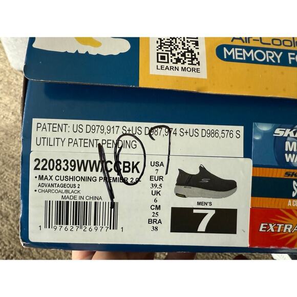 New Skechers Slip On Maxed Cushioning‎ Air cooled Memory Foam M Sz 7 Charcoal
